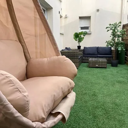 Familiale - 15 Min Apartment